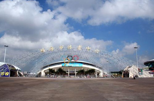珠海市体育中心游泳馆热泵工程案例解析