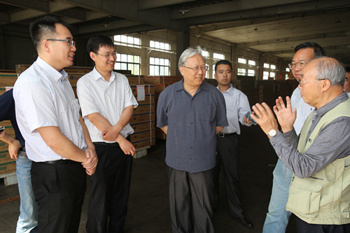 中科院前院长路甬祥院士一行参访四季沐歌