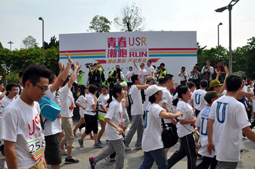 空气能名企公益:青春潮跑马拉松传递正能量