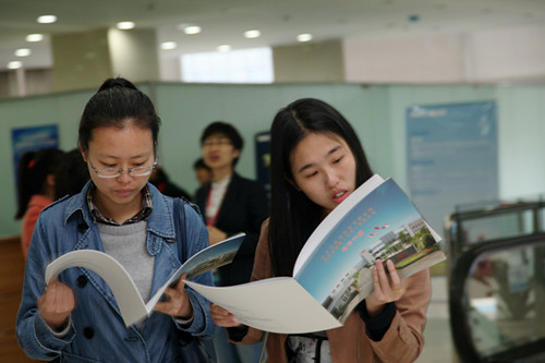 迈能前往无锡揽才:为了企业更好的发展