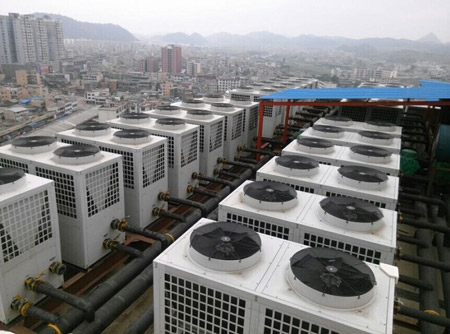 纽恩泰空气能中标广西温泉宾馆20吨热水工程