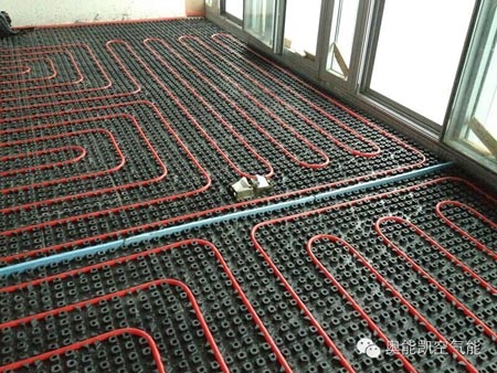 奥能凯空气能大学堂:水地暖的定义价格与安装