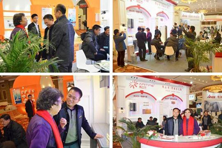 行业泰斗莅临热立方展位参观指导