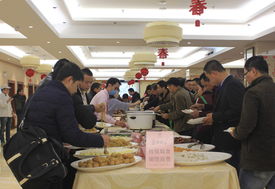 万商齐汇年度空气能峰会 静待纽恩泰最璀璨的“泵”发